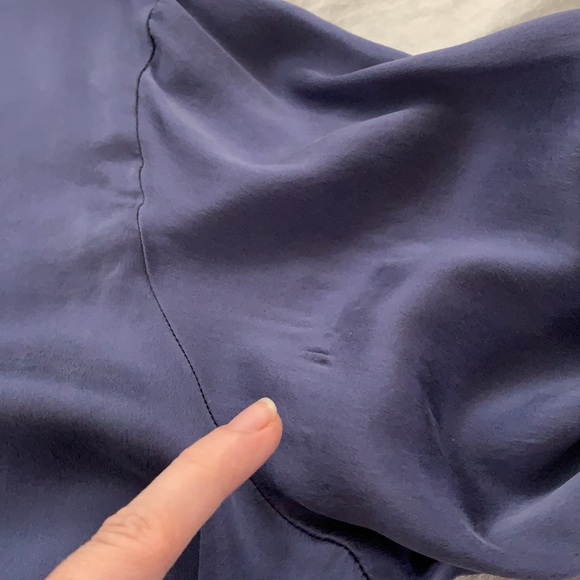 100% Silk Blue Button Down Jillian Jones Sleep Top Sz L - Picture 12 of 12